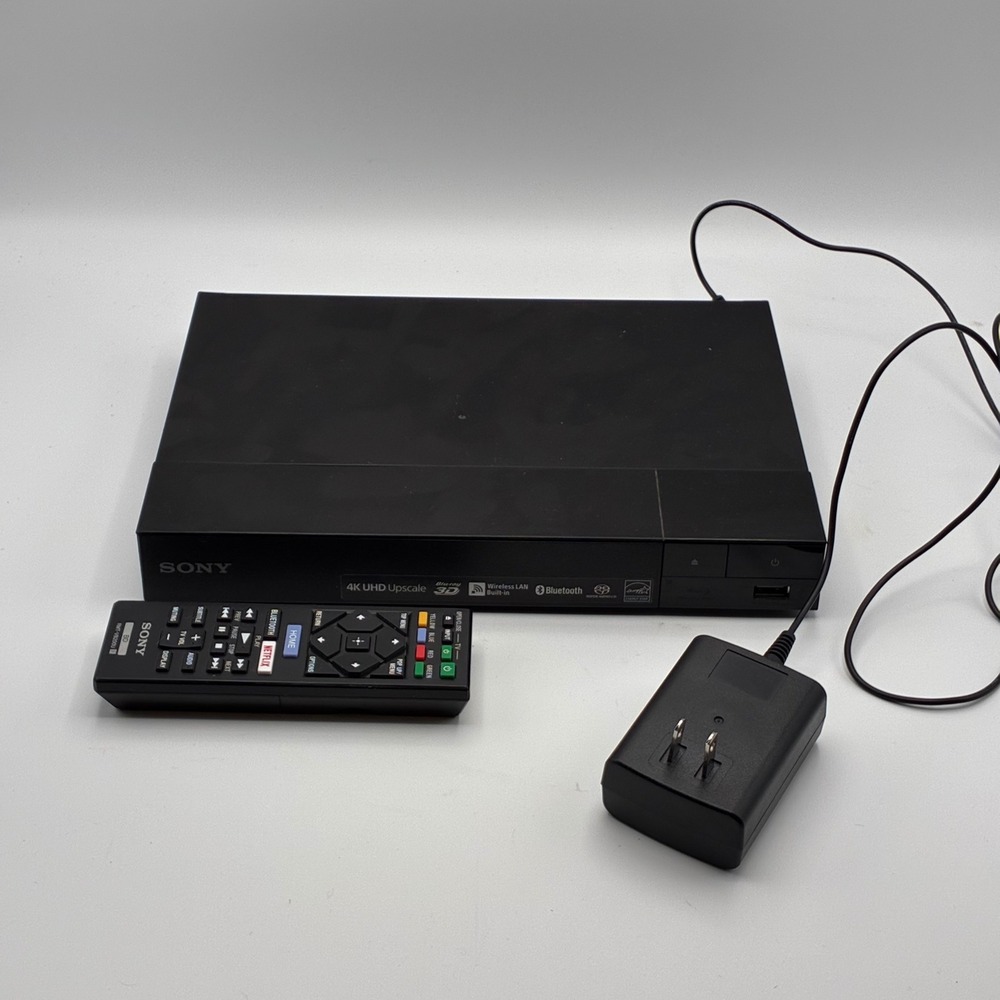 Sony Blu-Ray Player Black BDP-S6700 4K UHD Upscale Wi-Fi Bluetooth